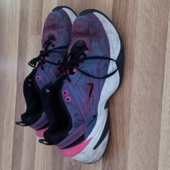 Shoes - Picture 2 of 4